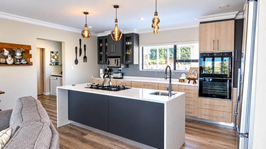 4 Bedroom Property for Sale in Reebok Western Cape